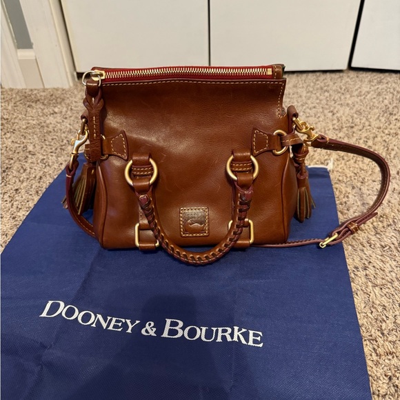 Dooney And Bourke Brown Purse